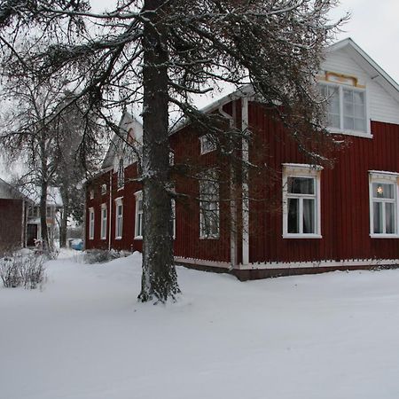 Hotel Maentylaen Tila Närvijoki Exteriér fotografie