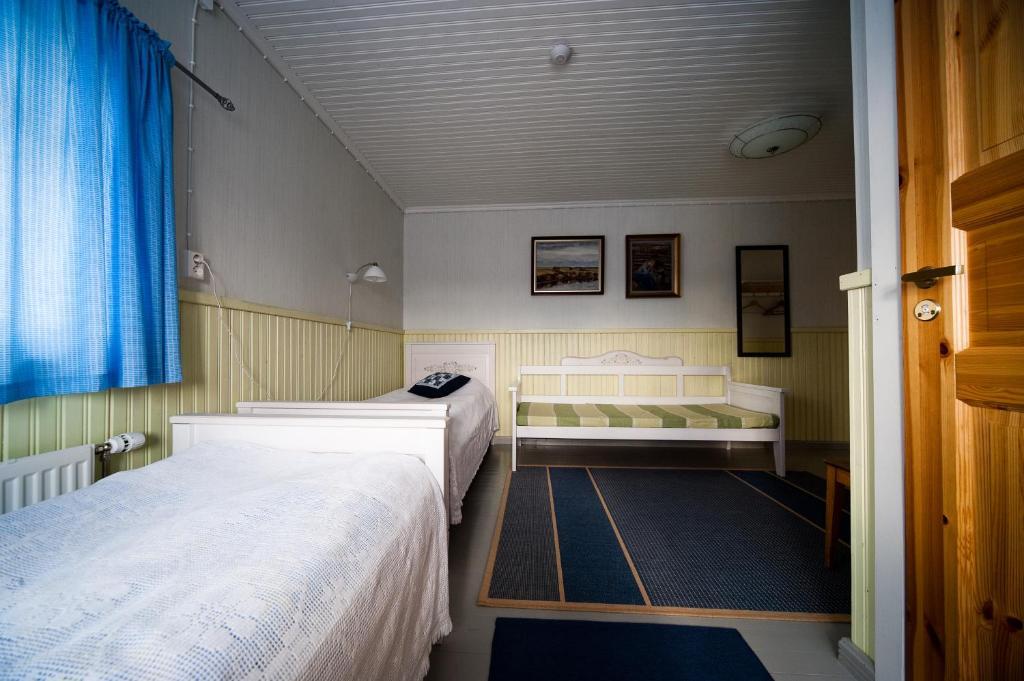 Hotel Maentylaen Tila Närvijoki Exteriér fotografie