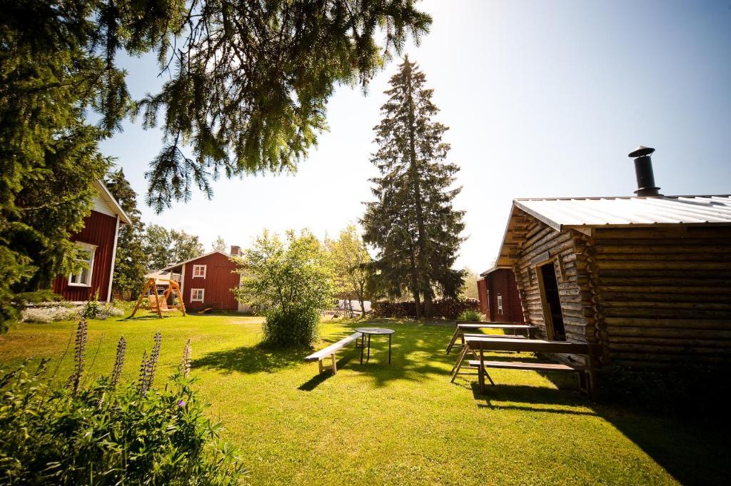 Hotel Maentylaen Tila Närvijoki Exteriér fotografie