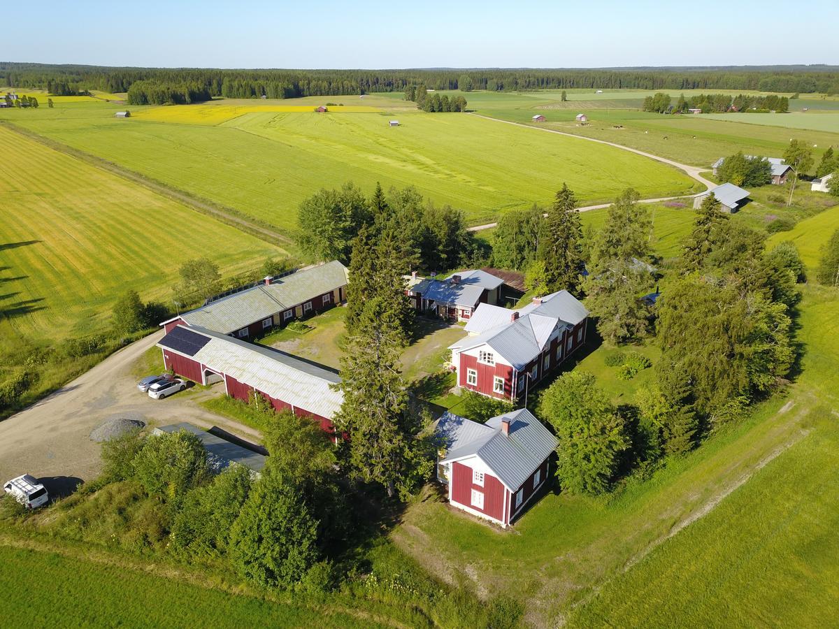 Hotel Maentylaen Tila Närvijoki Exteriér fotografie